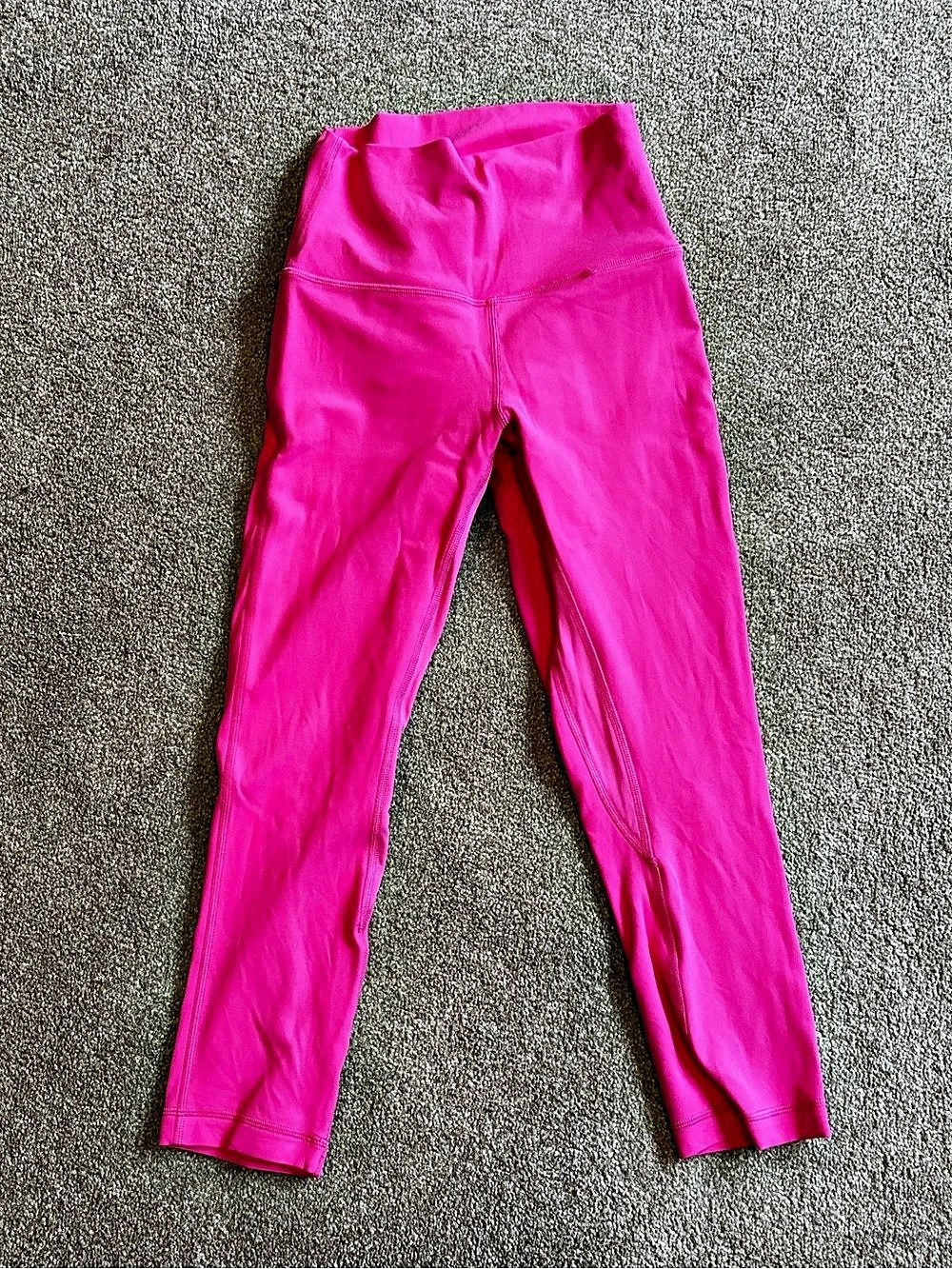 lululemon Wunder Under High-Rise Tight 25" Pink Size 4